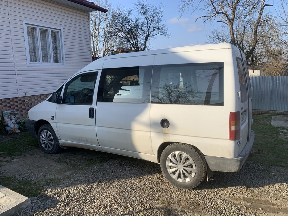 машина на ходу все інше  розкажу по телефоні