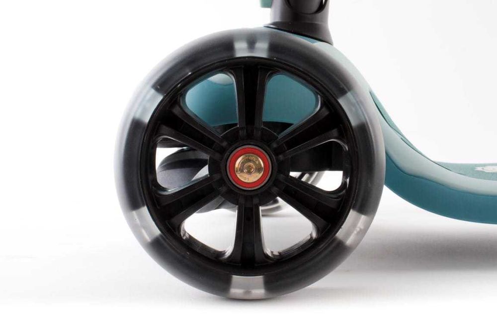 Hulajnoga FLASH z siodełkiem, trójkołowa koła skrętne do 30kg preznt