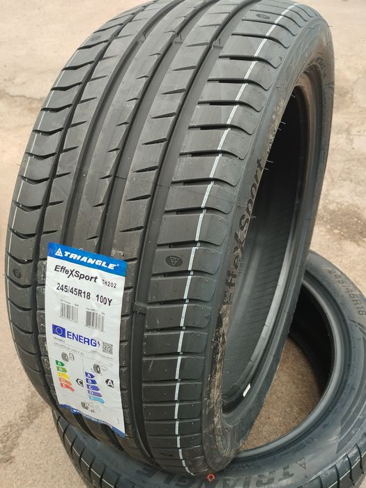 Шини Літні 245/45 R18 100Y XL Triangle EffeXSport TH202