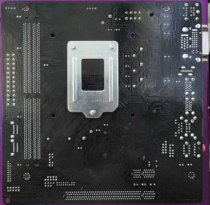 ASRock H110M-DVS R3.0 (процессора нет)