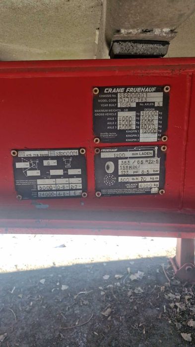 Напівпричіп самоскид Fruehauf Crane зерновоз 50м3 Свіжий