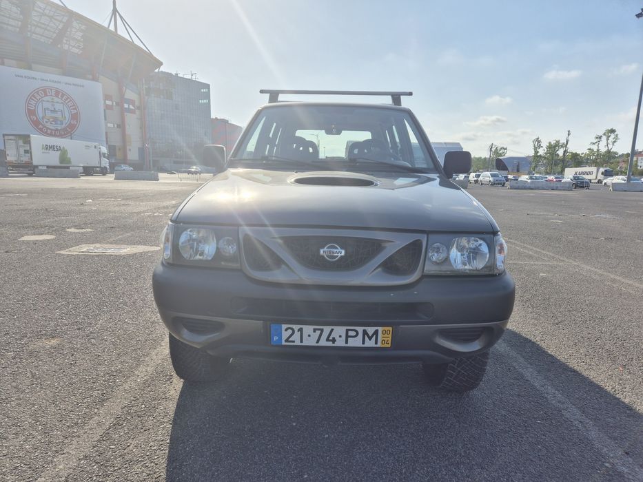Nissan Terrano 2 - 2.7 td