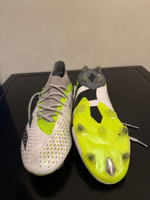 Chuteiras Adidas Predator FG Elite