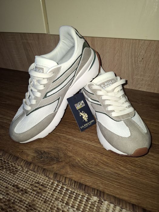 Кросівки жіночі НОВІ Polo