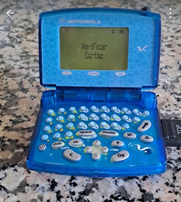 Motorola V.Box V100