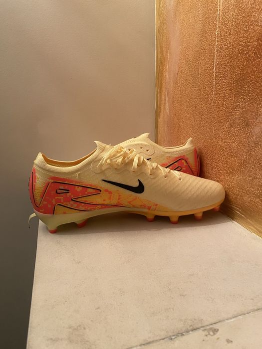 Chuteiras Nike Novas