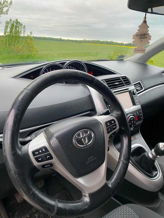 Toyota Verso 2,0