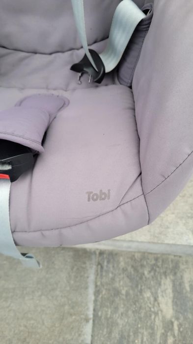 30Fotelik samochodowy maxi Cosi Tobi