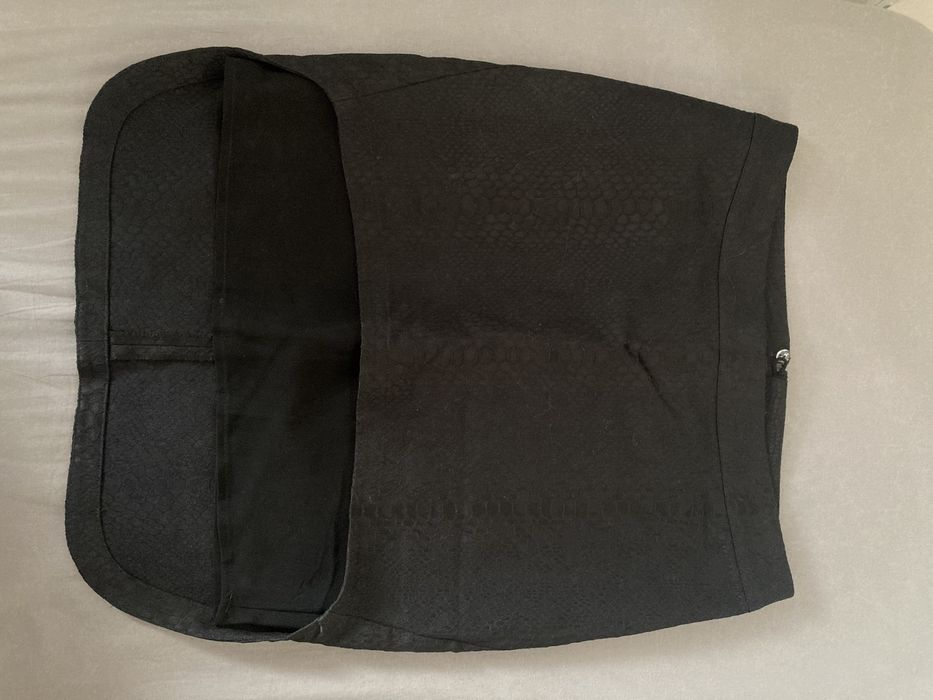 Elegancka spódnica r. M h&m