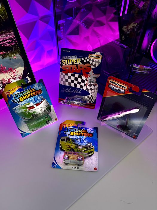 Elite, Premium, Special, iD, Color Shift Hot Wheels & Moving parts