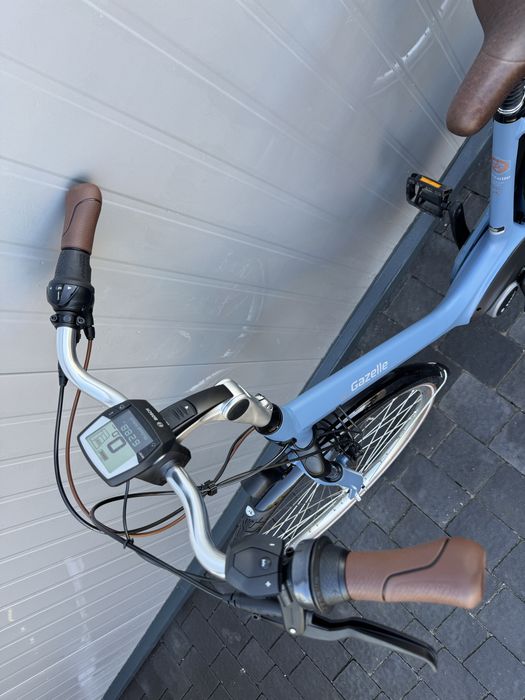 Rower elektryczny Gazelle orange C7