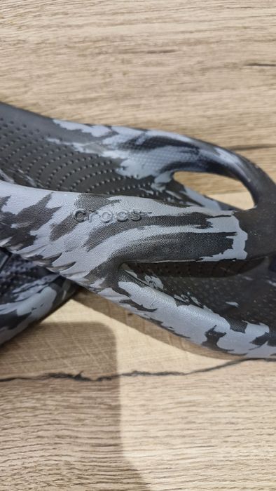 Japonki Crocs 43