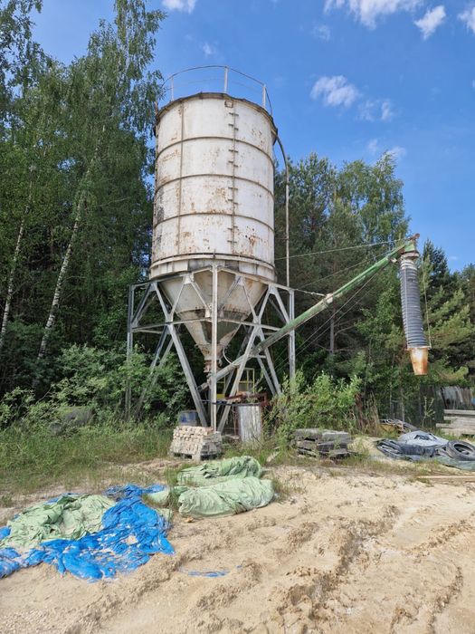 Silos zbiornik na materialy sypkie 85m3 106m2 wapno/cement/pellet