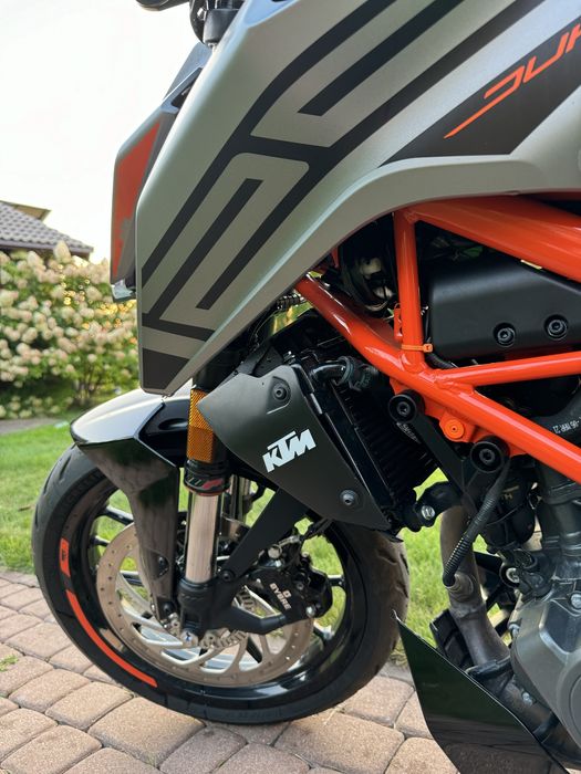Ktm duke 125. Polski salon