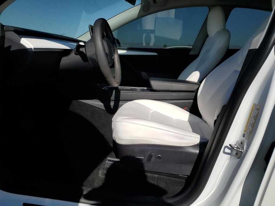 Разборка Tesla model Y