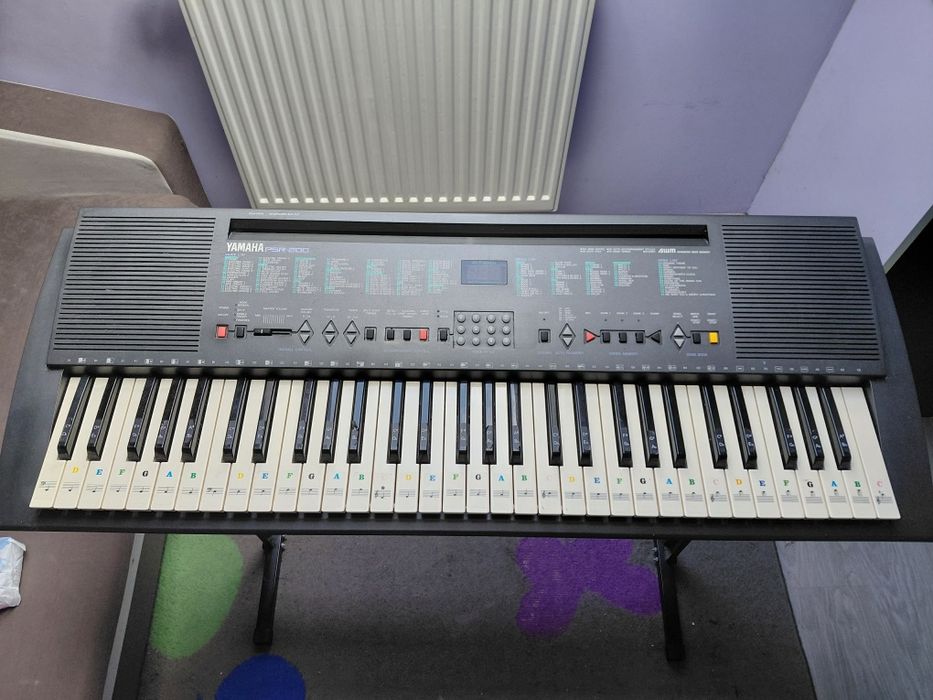 Keyboard Yamaha PSR 200