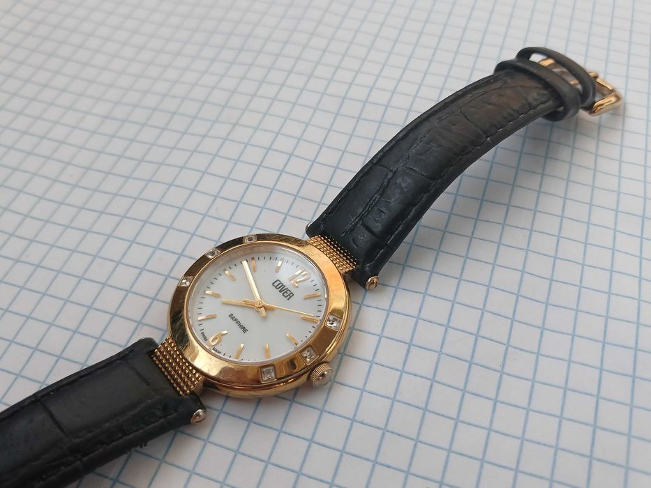 Продам редкие швейцарские женские часы Cover Swarovski Swiss Made