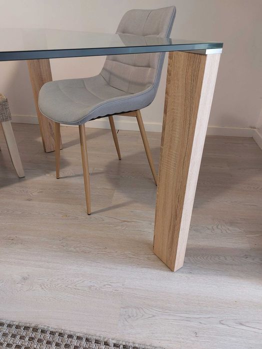 Mesa de sala em vidro
