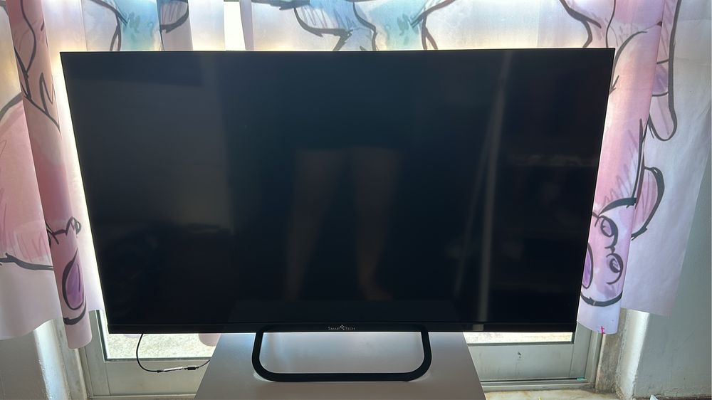 Smart TV  Smart Tech s/ comando