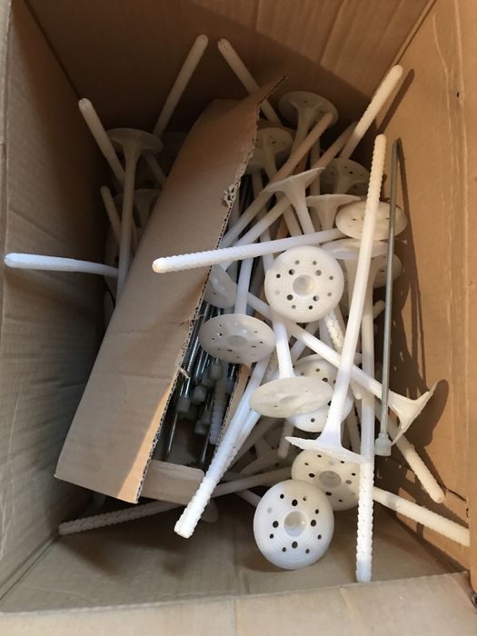 Łączniki do mocowania izolacji LFM-10x260 mm