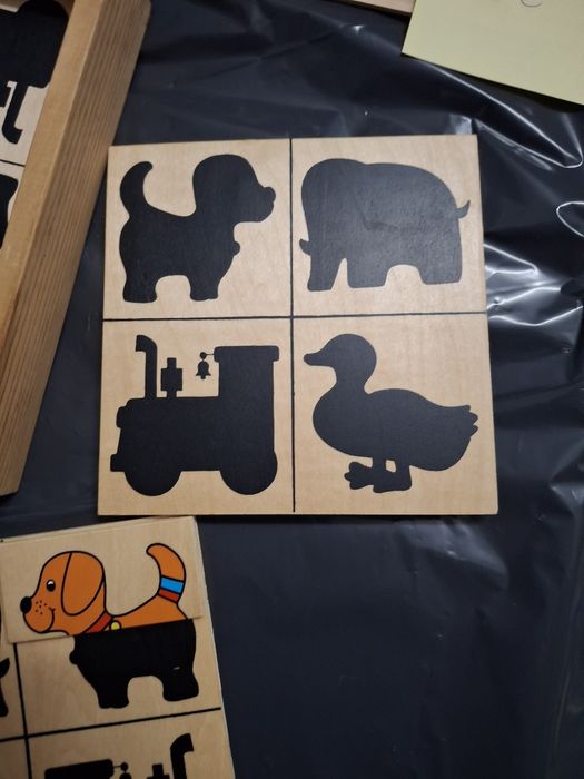 Jogo educativo de madeira Sombras Divertidas – Puzzle de associação com caixa