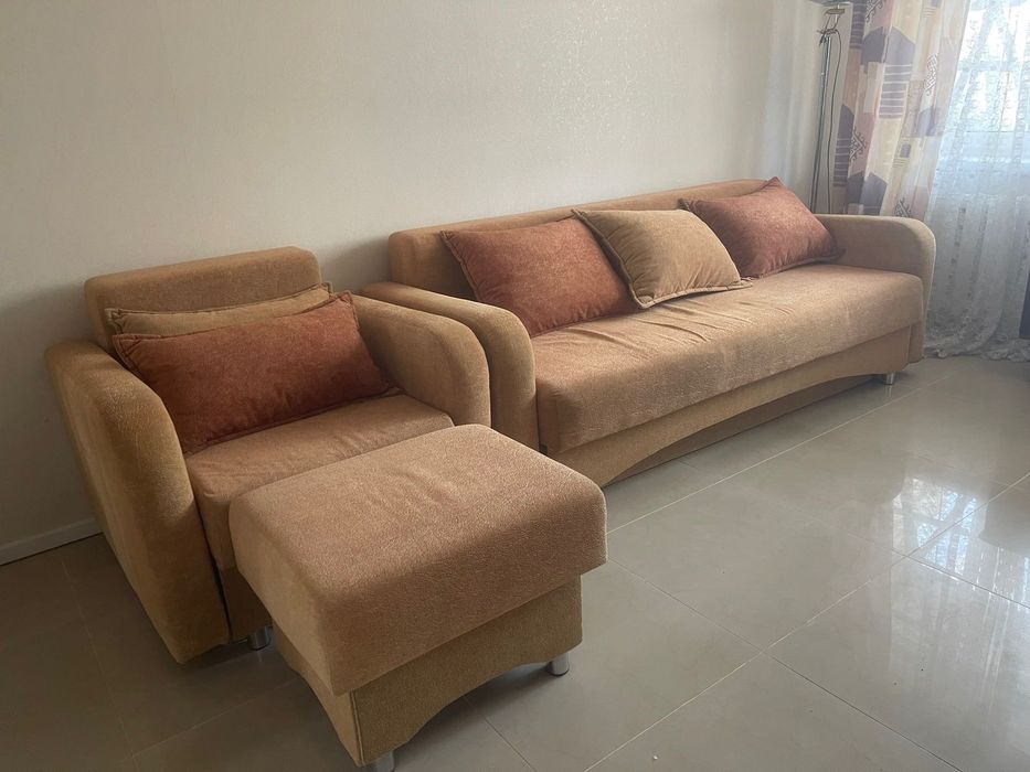 Мʼякі меблі  гарнітур розкладні диван крісло пуфік