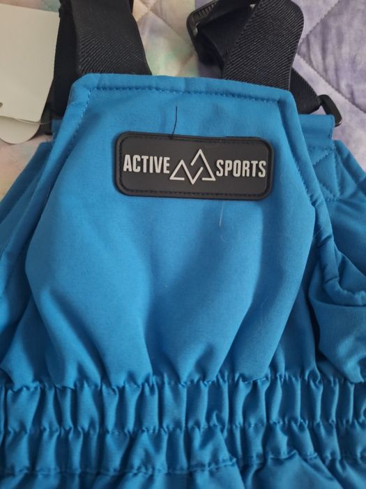 Продам новий комбінезон р.80