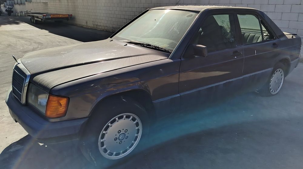 Para peças MERCEDES-BENZ 190 (W201)