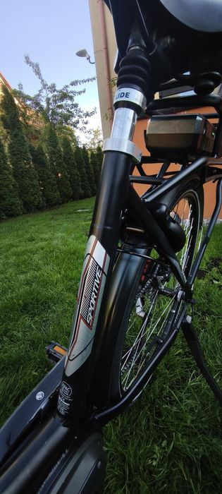 Holenderski rower elektryczny ICYCLE SPORTIVE. Komfort, moc i dynamiczna jazda w jednym.