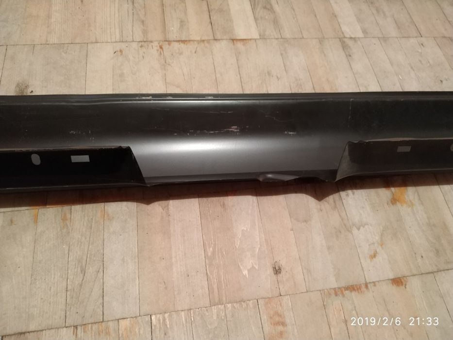 Порог Mazda 323-f. Мазда.