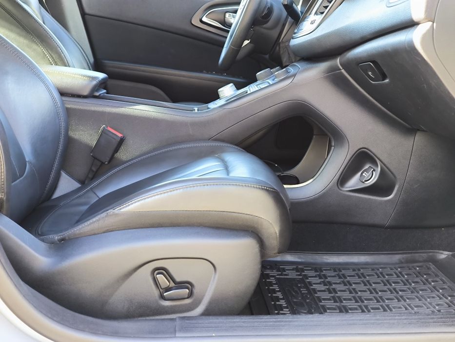 Chrysler 200 2016 VIN 1C3CCCAB0GN181169 фото оголошення 12 з 24
