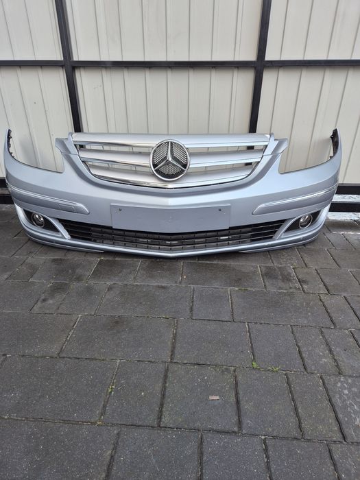 Zderzak przód przedni mercedes b klasa W245 rok 07 kod lak 391