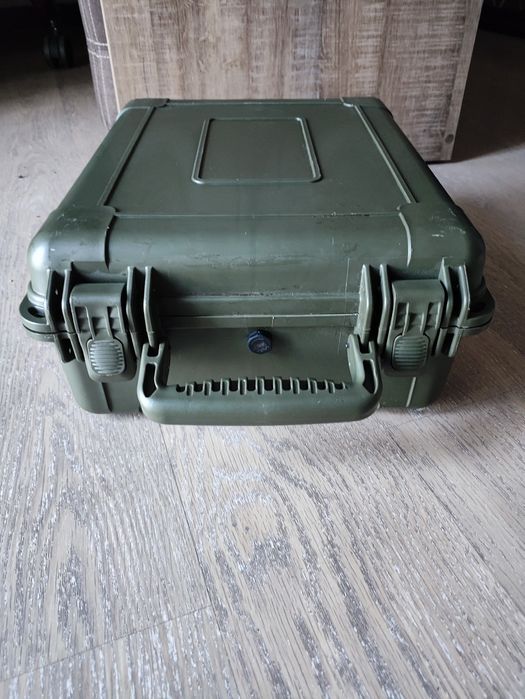 Захисний ударостійкий герметичний пластиковий Olive Drab кейс