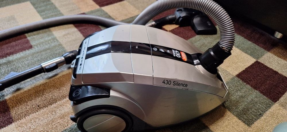 Продам пылесос !