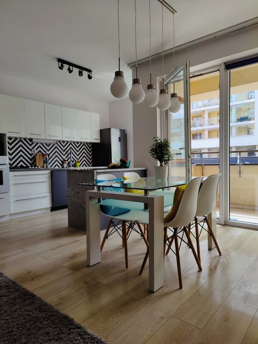 Kuchnia biały połysk, używana