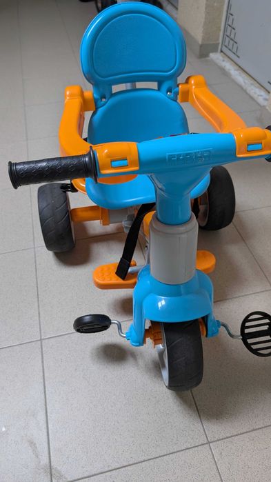 Triciclo - Feber trike baby plus music 4 em 1