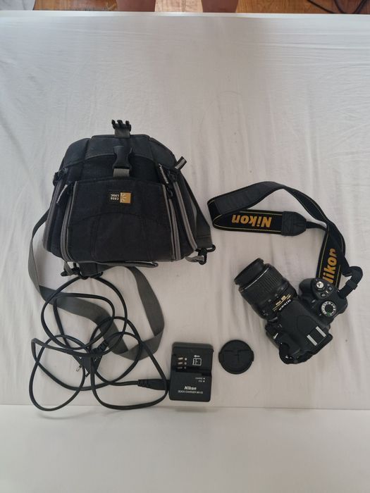 Nikon D60 + objetiva 18-55mm VR + carregador + bateria + mala Case Logic