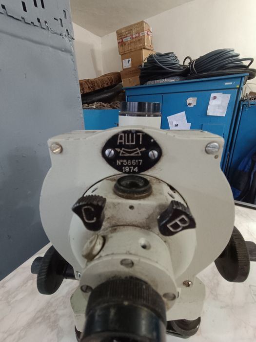 Продам теодолит ашт