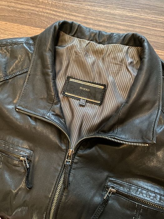 Кожана чоловіча куртка