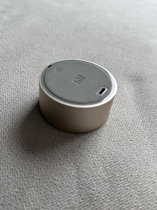 Портативна колонка Xiaomi Mi Portable Bluetooth Speaker Gold