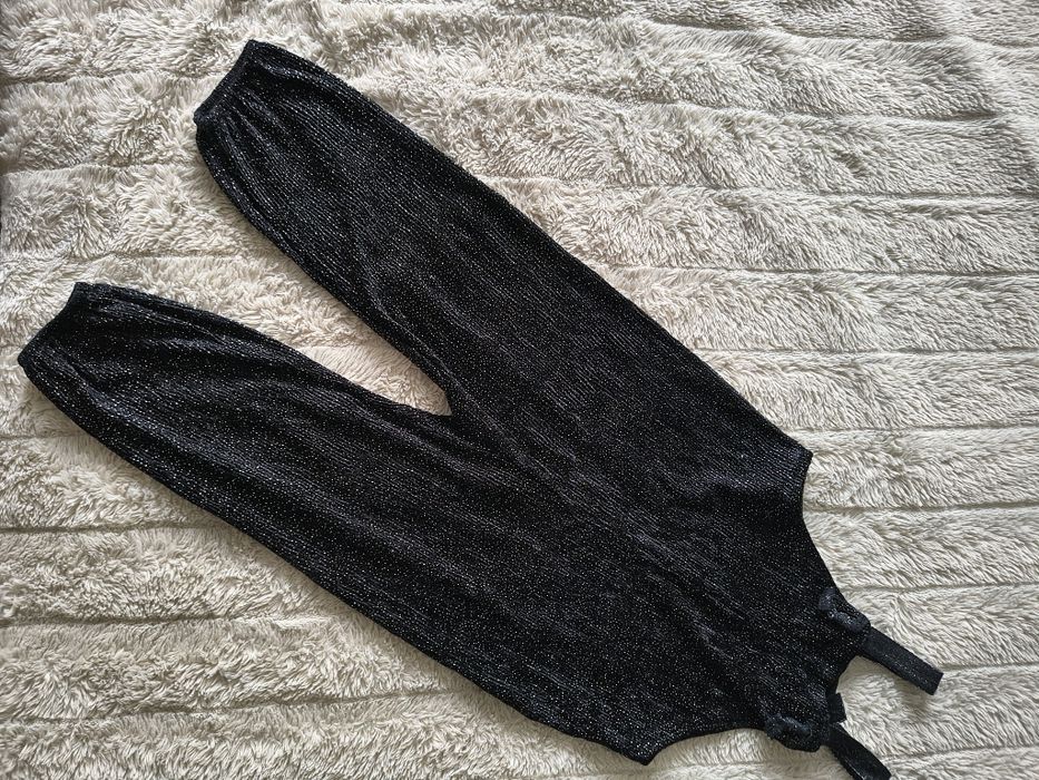 Zara kombinezon dla dziewczynki r.110