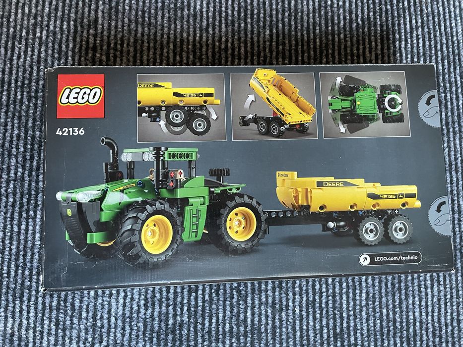 LEGO 42136 Technic Traktor John Deere 9620R 4WD