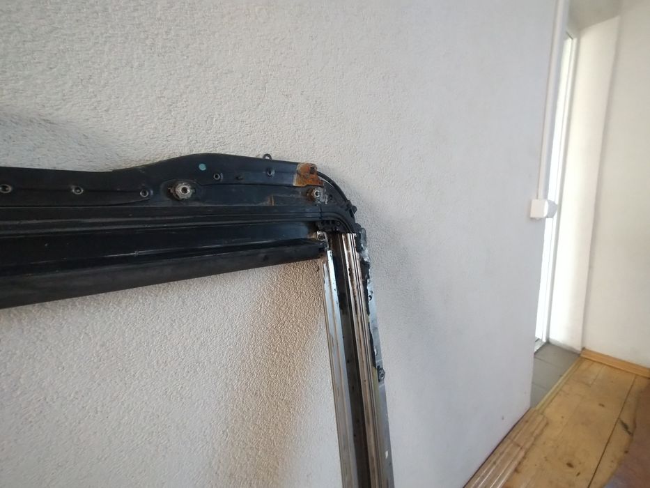 Люк на запчастини w169 w245  A180 B-Class