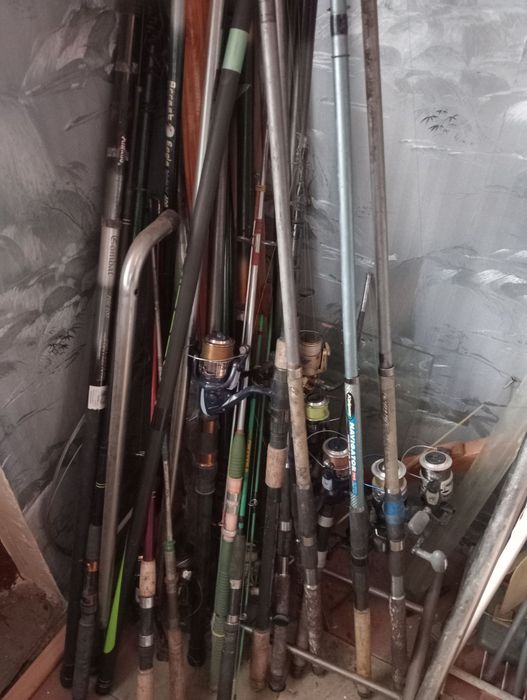 Продам рыбацкие снасти.