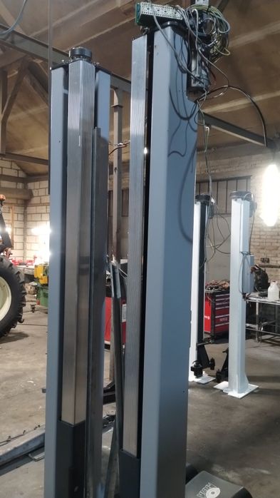 Podnośnik dwukolumnowy MAHA ECON3 3t kolumnowy warsztatowy samochodowy