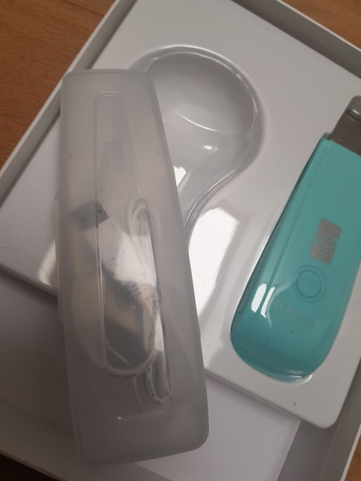 Nowy peeling kawitacyjny do  pielęgnacji Beautifly B-scrub