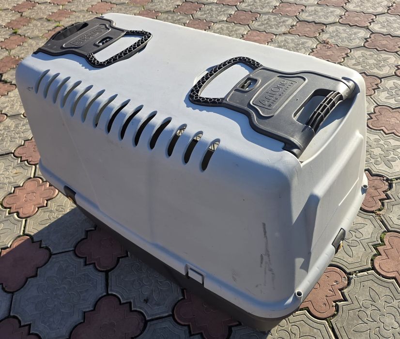 Переноска, бокс для собак