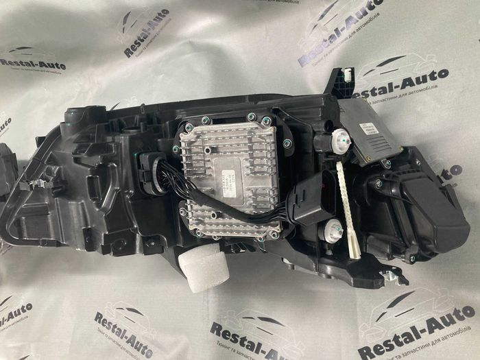 Передние Фары Full Led на Audi A6 c7 2014-2018 года. А6 С7 фари