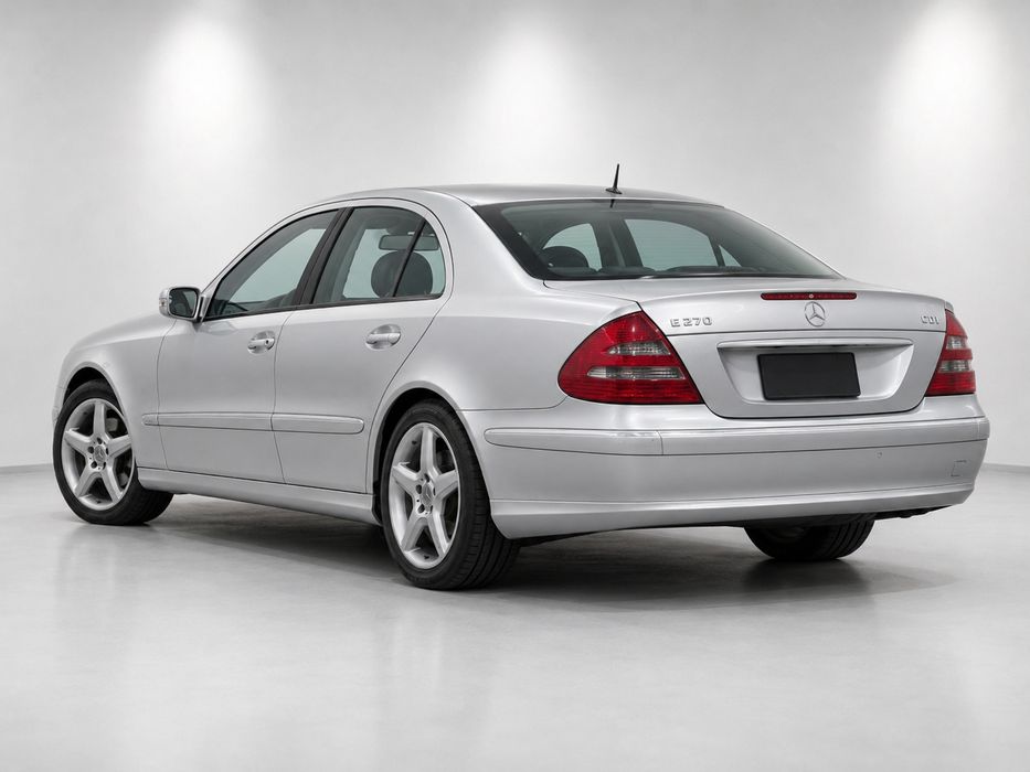 Mercedes-Benz Classe E 270 CDI Executive II Aut. (2005) – RESERVADO