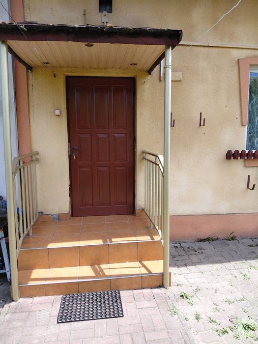 Bezczynszowe  mieszkanie w szeregowcu 42m2.  Ruda k.Wielunia